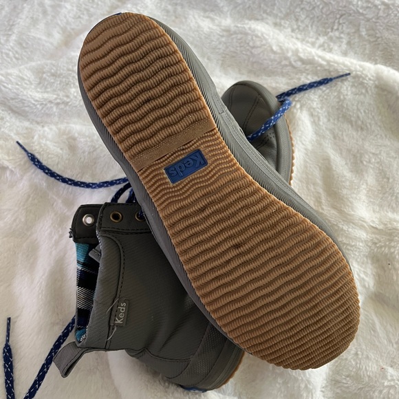 Keds Dreamfoam Waterproof High Tops Grey Gray WF62850 Size US 9 9W - Picture 2 of 4